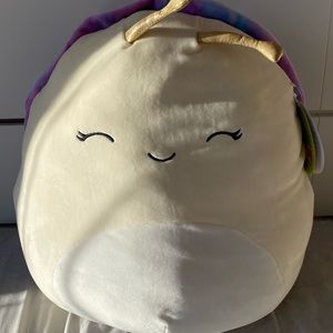 Elysa Squishmallow!